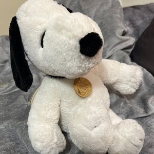 Hallmark Peanuts Classic Snoopy Plush Stuffed Animal Happiness Since 1950 Tags